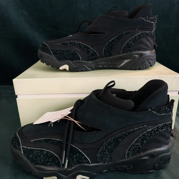 Reebok Black and Gray Athletic Shoes